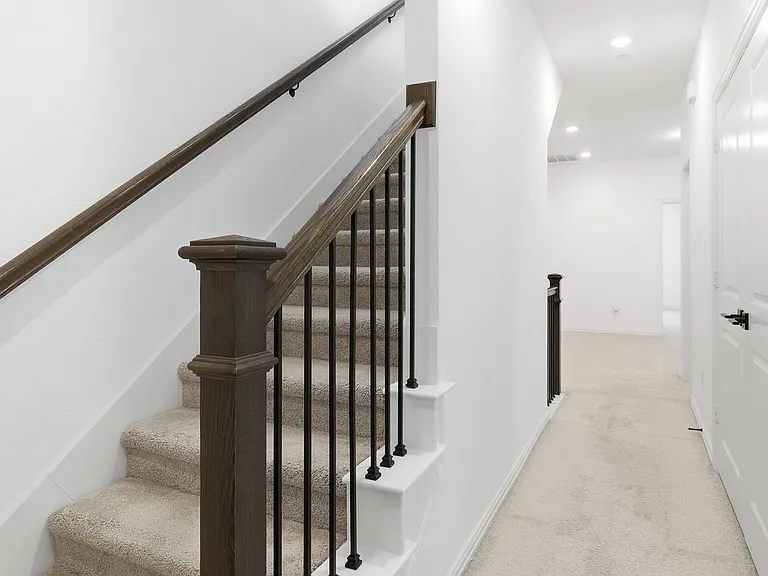 1264 Daybreak Dr — Photo 23