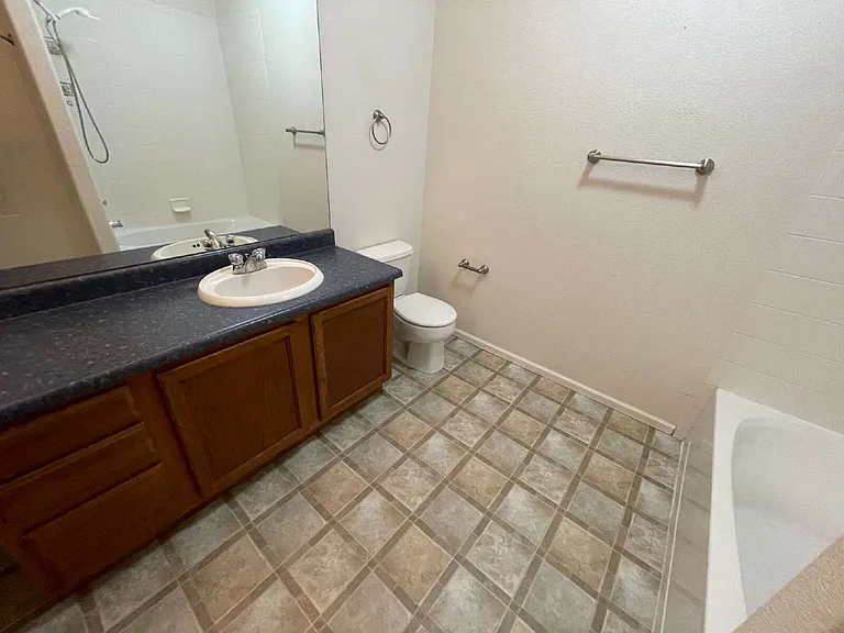 15700 E Jamison Dr #1103 — Photo 18