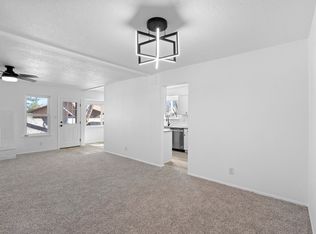 6321 Leslie Pl NE, Albuquerque, NM 87109