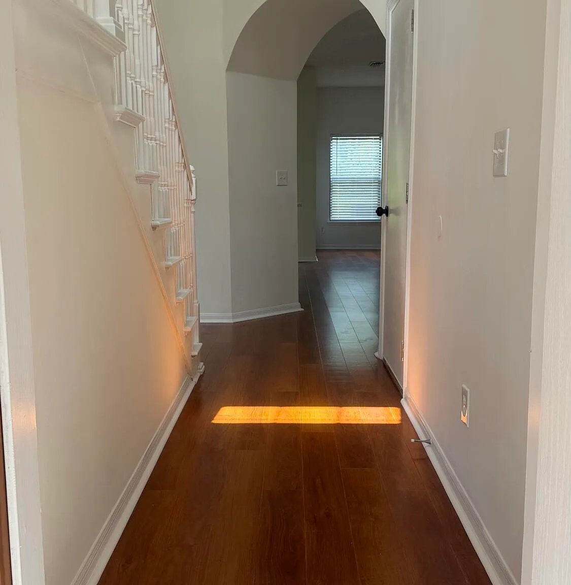 2 bed, 2.5 bath, 1451 sqft, $2,100 — Photo 4