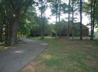 609 Ballard Rd, Williamston, SC 29697