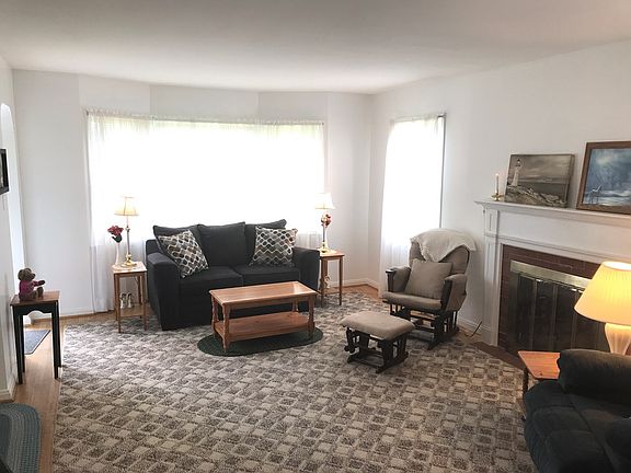3rd image of 419 Ringwald St
