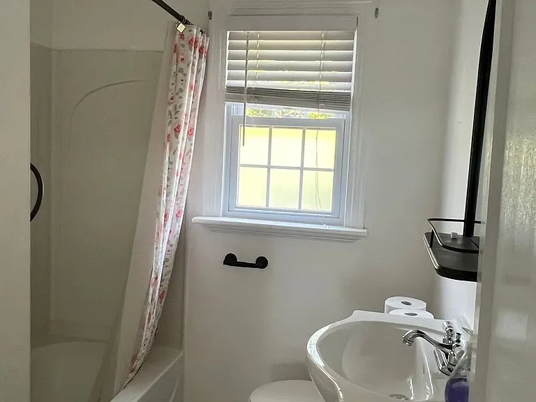 851 Fountain Ave — Photo 13
