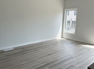 155 Equestrian Way #71, Cambridge, ON N3E 0C7