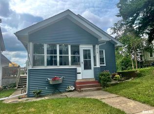 619 12th Ave S, Clinton, IA 52732