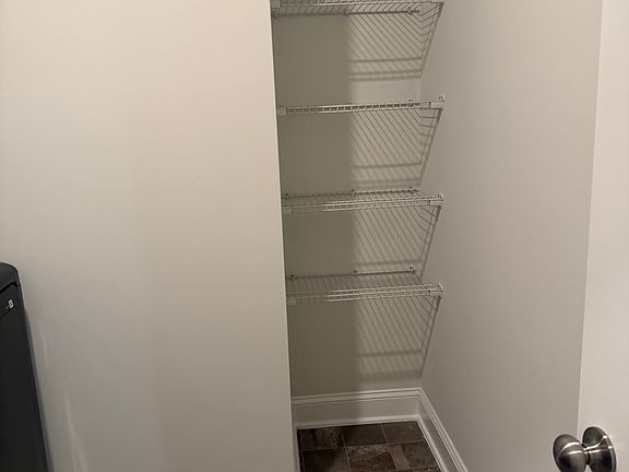 2nd image of 1025 Bellewood Park Dr