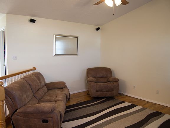 4th image of 3938 W Mountain View Dr