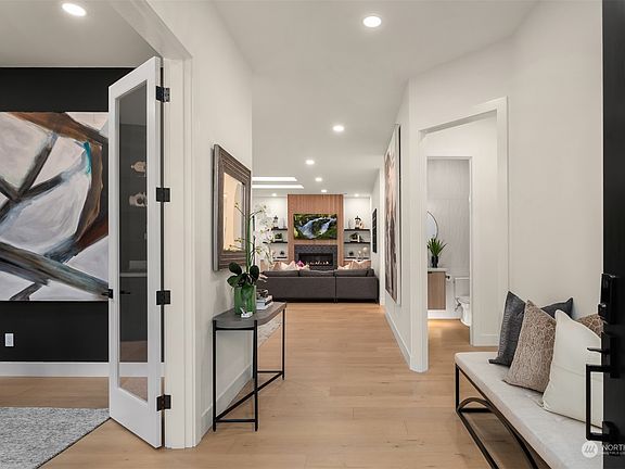 4th image of 10811 SE 2nd Street
