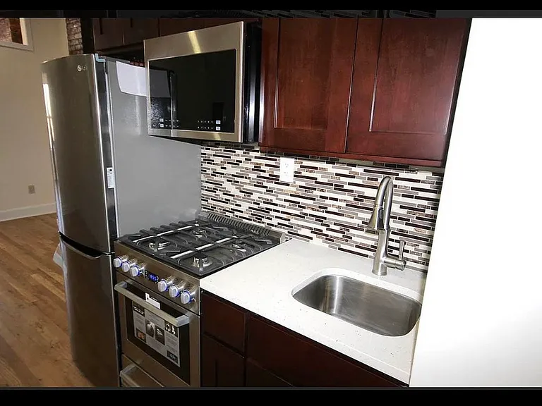 198 Court St #5 — Photo 13