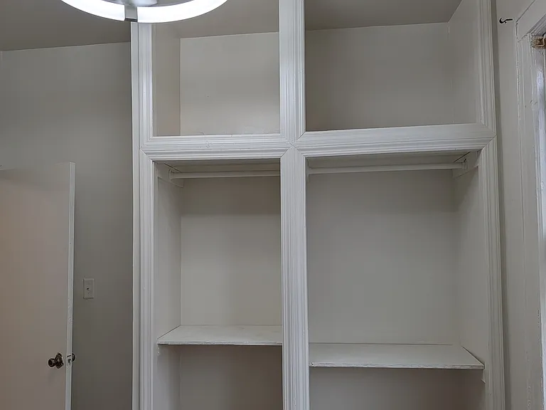 2550 Holland Ave #1FT — Photo 11