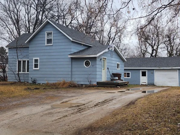 417 Main Ave S, New York Mills, MN 56567