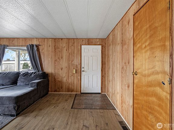 5th image of 2600 E Division Street #90