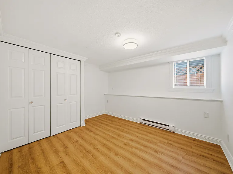 524 E 12th Ave #B — Photo 6