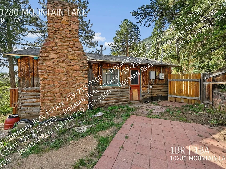 10280 Mountain Ln