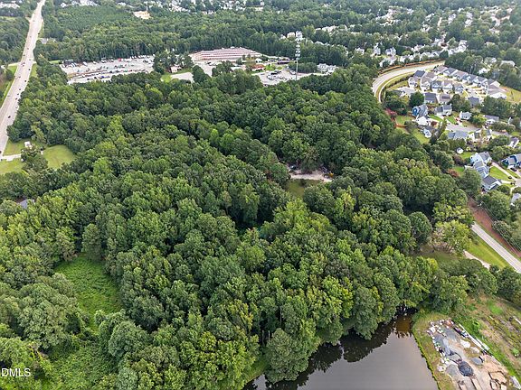 2nd image of 705 Oak Ridge Dr Lot 1