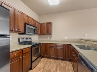 Prairiewood Apartments and Townhomes, North Sioux City, SD 57049