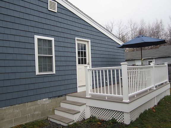 3rd image of 8 Carll Ave #A