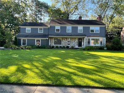 21276 Claythorne Rd, Shaker heights, OH, 44122