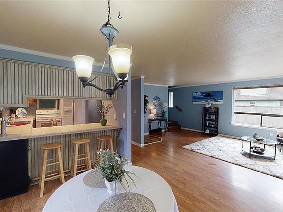 5th image of 3670 Longhorn Dr NW