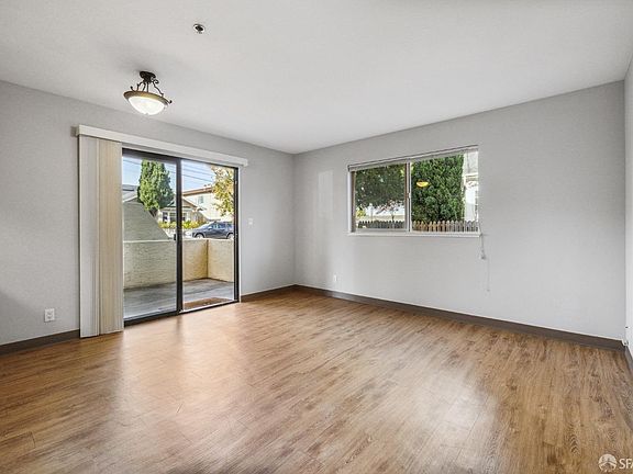 4th image of 324 Catalpa St Suite 101