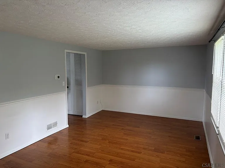 219 Marietta Dr — Photo 14