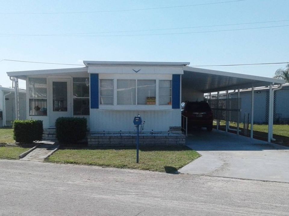 1st image of 18 Temple Cir