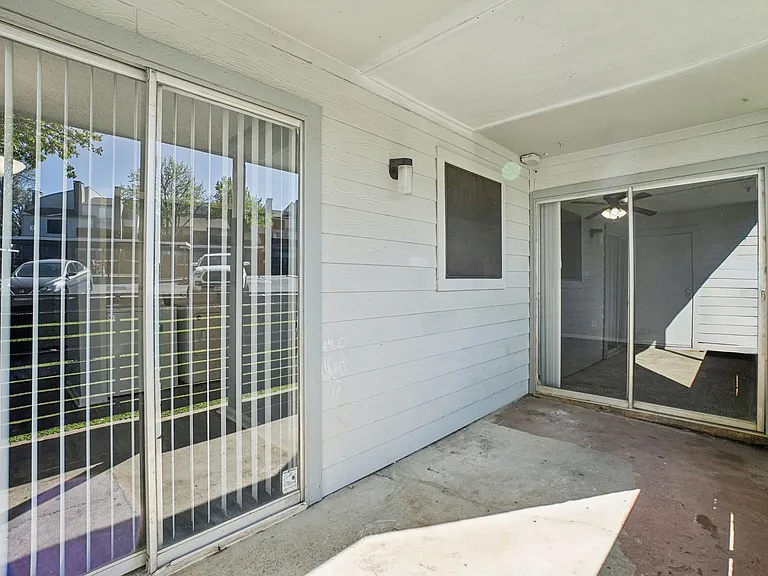 Don't Miss Out Biltmore Homes Leasing Fast — Photo 64