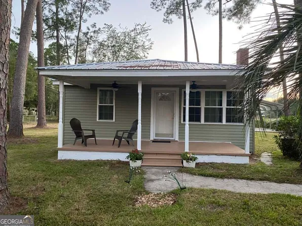 860 New Mexico Ave, Waycross, GA 31503