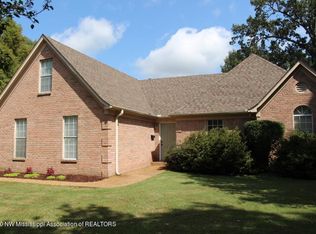 136 N Parkway St, Hernando, MS 38632