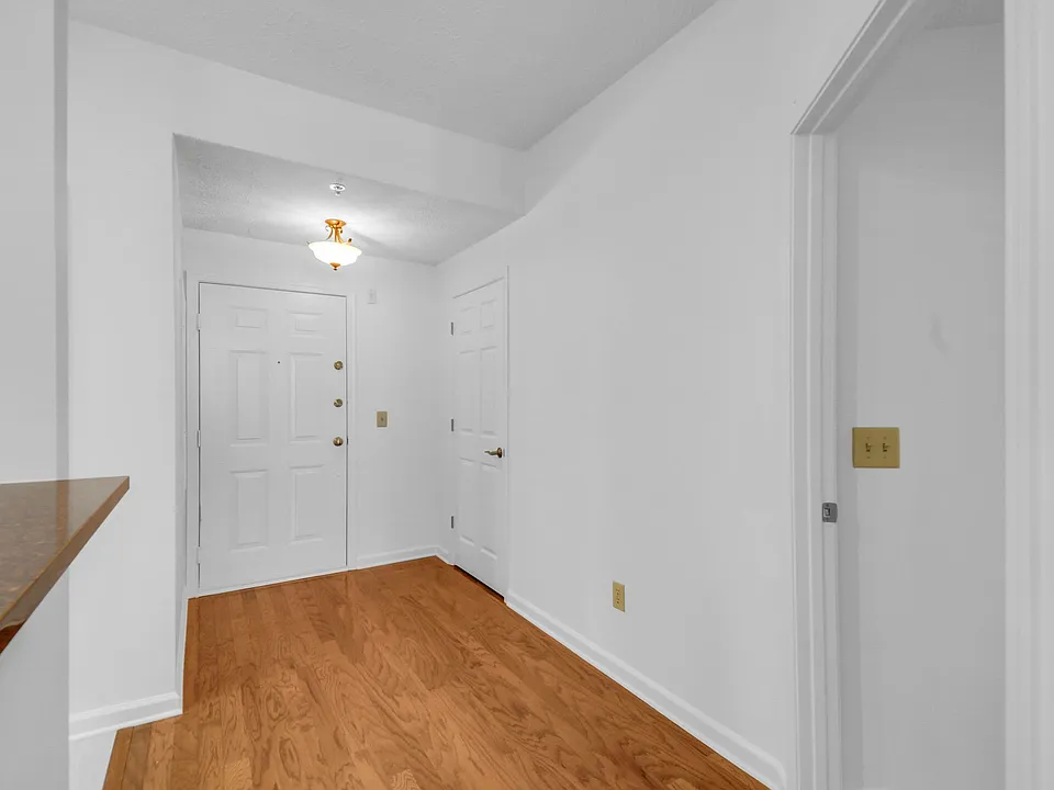 2025 Woodmont Blvd #106