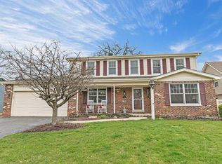 385 Pinoak Dr, Bartlett, IL 60103