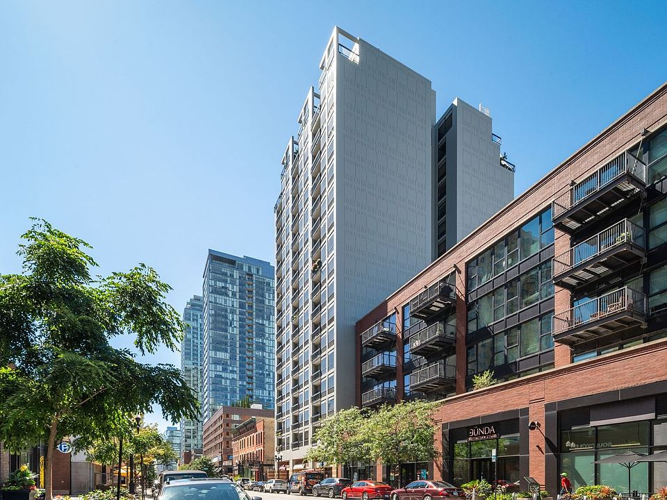 1st image of 1212 N Wells St APT 1701