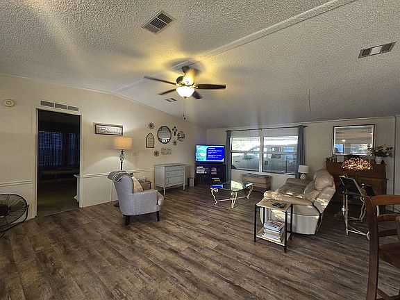 5th image of 3172 Whisper Blvd