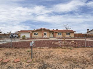 12768 Morning Star Rd, Apple Valley, CA 92308
