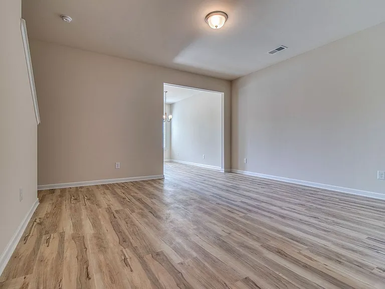 2608 Sherman Way — Photo 7