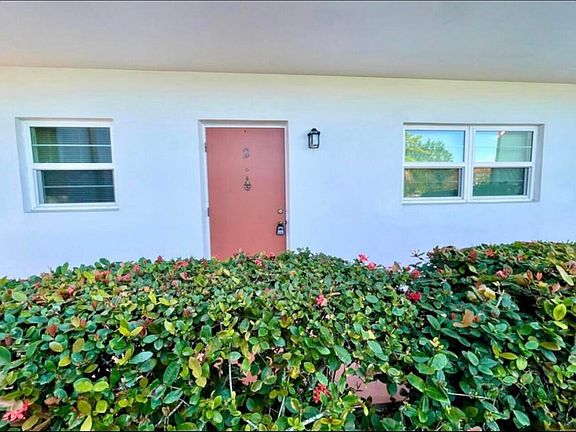 3rd image of 2600 SE Ocean Boulevard #A2