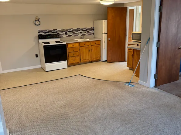 708 Union Ave #4, Laconia, NH 03246