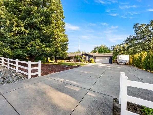 8920 Eden Oaks Ave, Orangevale, CA 95662