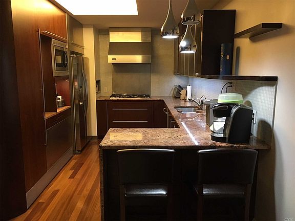 4th image of 20806 Estates Dr