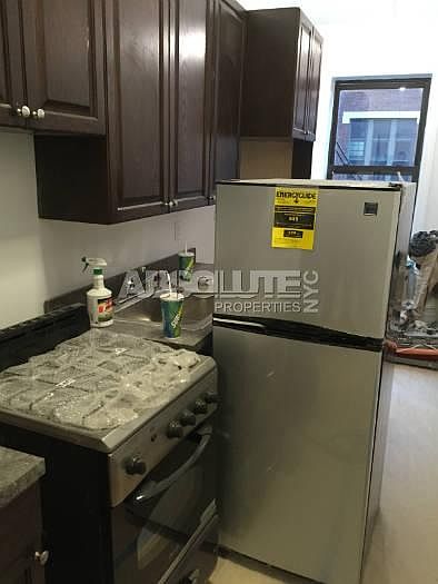 2nd image of 226 Kimberly Pl APT 2C
