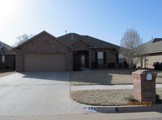 853 Ethan Ln, Yukon, OK 73099