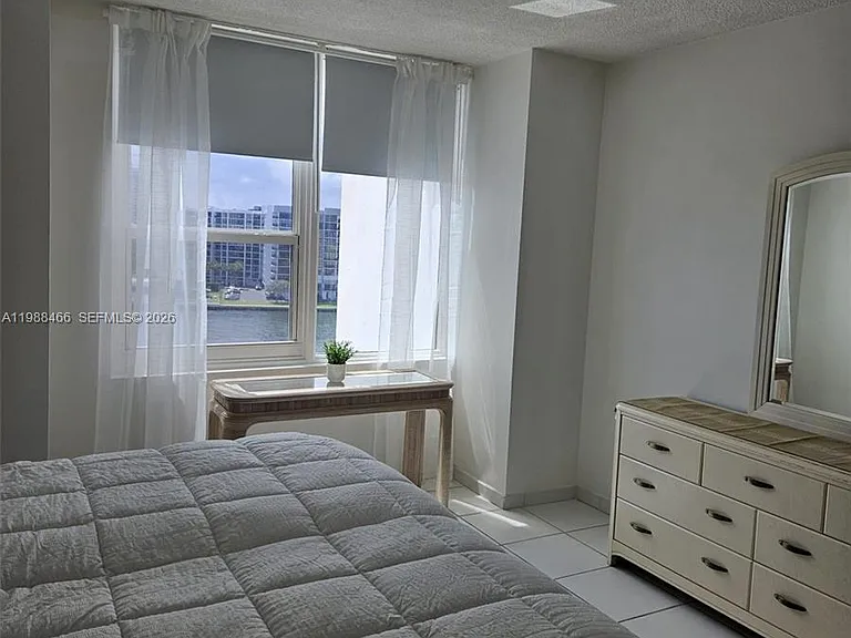 3505 S Ocean Dr #804 — Photo 9