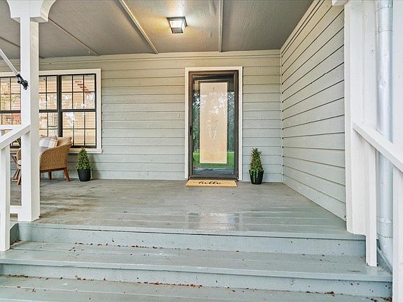 3rd image of 1401 Avenida Serena