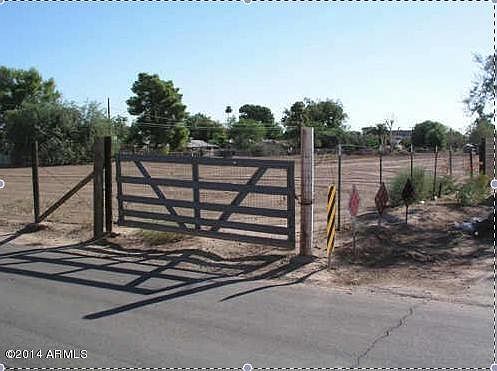 1st image of 7618 N 61st Ave