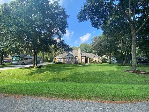 4th image of 503 Monarch Oak Dr