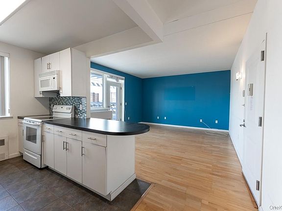 2nd image of 853 Macy Place #7E