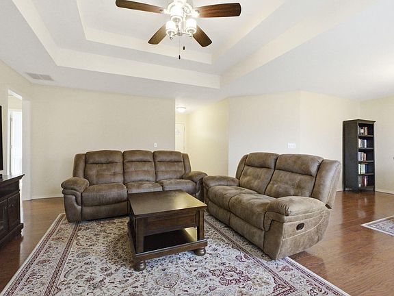 5th image of 3935 W Wayland Street