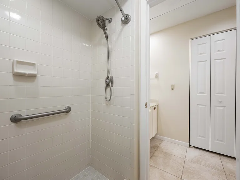 5370 Myrtle Wood #5370 — Photo 23