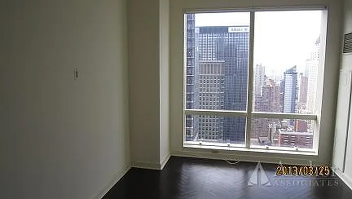 Rented by Anchor Associates | media 49