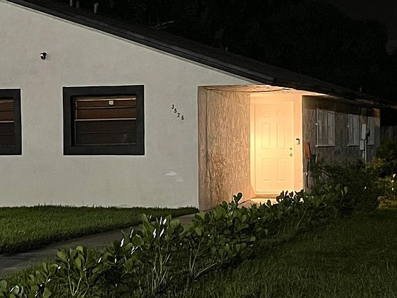 3rd image of 3525 NW 187th St